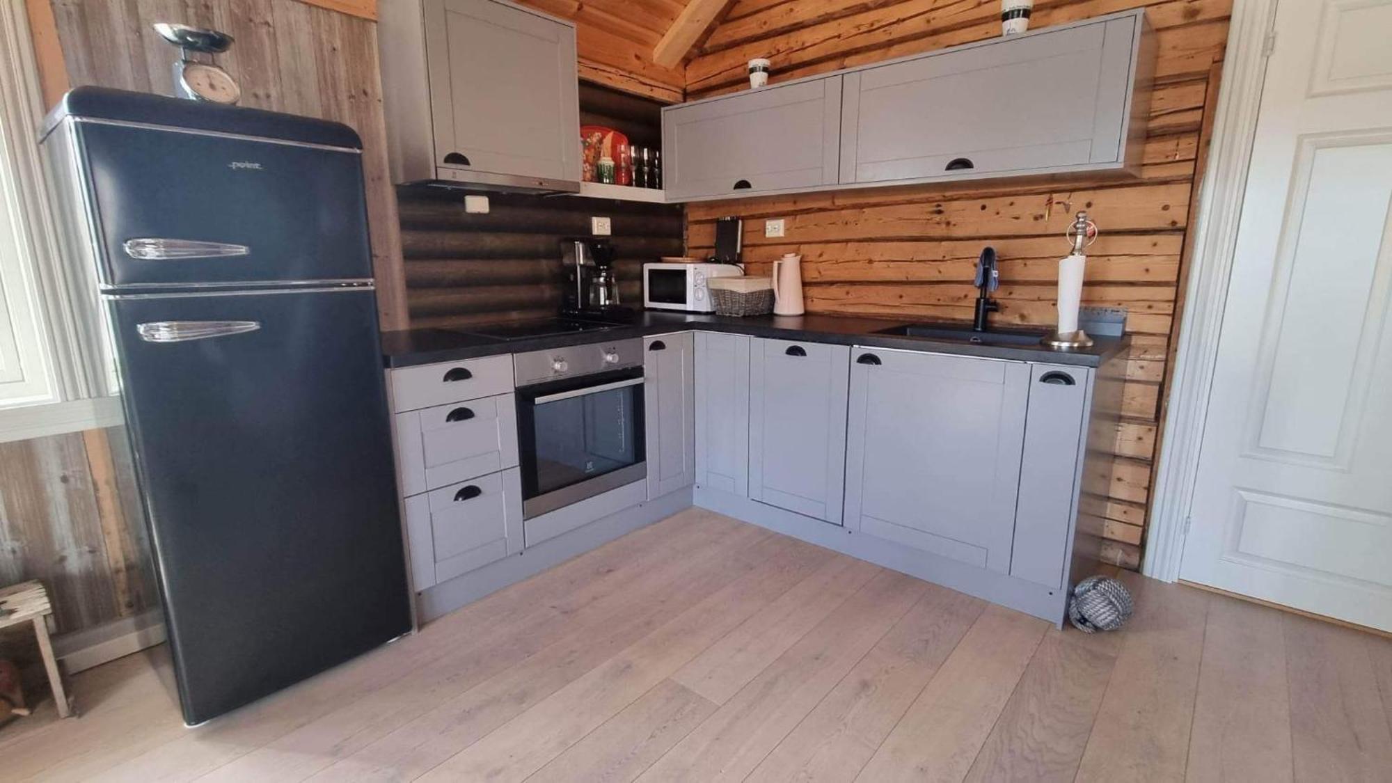 Lenabua Vakantiehuis Sørvågen